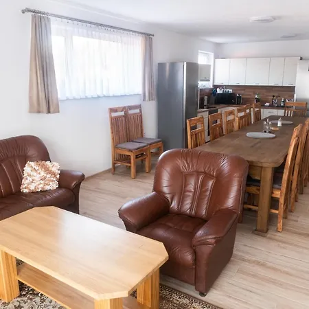 Ubytovani U Lustu Vakantiehuis *